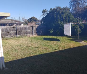 Laverton - Photo 5