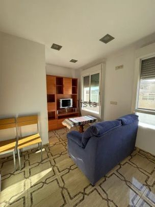 Alquiler de piso en La Concepción - Photo 1