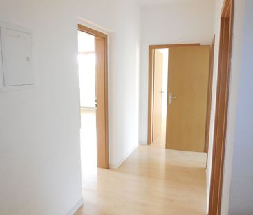 schöne 3-Raum-Wohnung in ruhiger aber dennoch sehr zentraler Lage - Photo 4