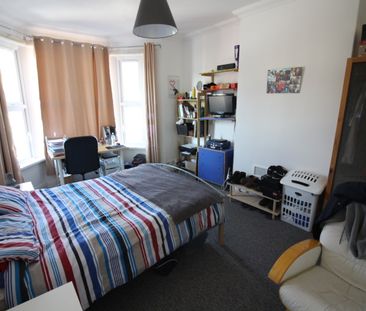 Flaxland Avenue, Heath - Photo 5