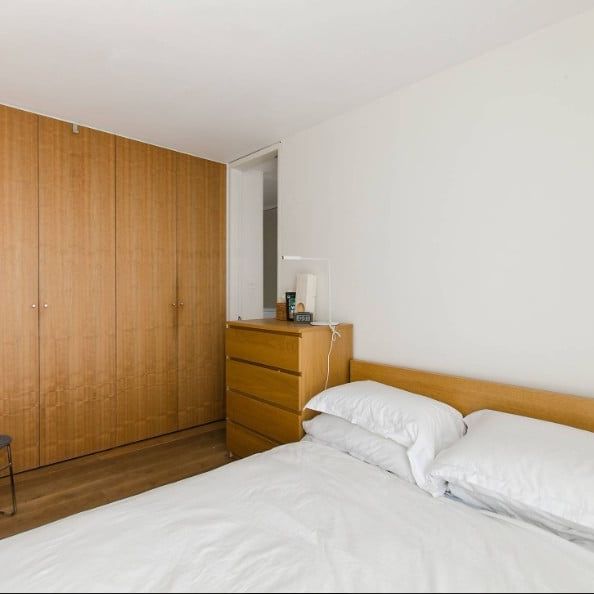 3 Bed Flat, Misterton Court, SW11 - Photo 1