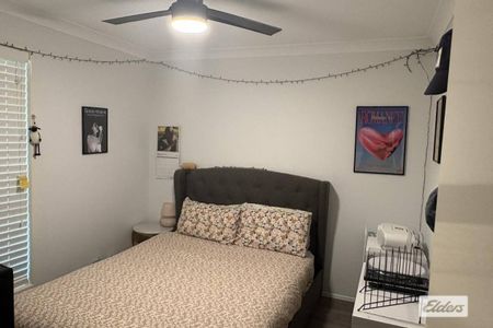 NEW TO THE RENTAL MARKET – SPACIOUS 4-BEDROOM BRICK HOME ON ¾ ACRE - Photo 4