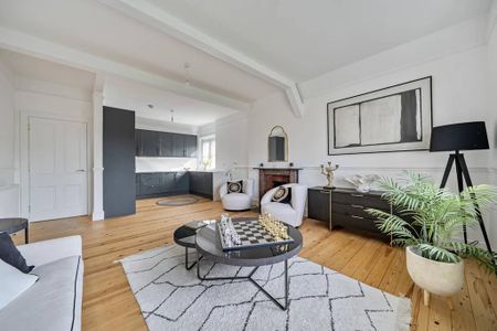 3 bedroom flat to rent - Photo 3