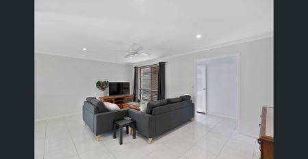 Great location plus 6x6 Shed & 6x6 Carport - Photo 5