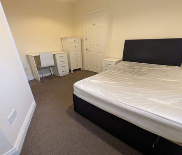 Imperial Road (Room 3), Beeston, NG9 1ET - Photo 1