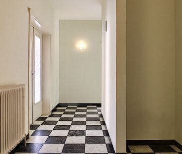 Appartement te huur in Ieper voor € 635 met 3 slaapkamers - Foto 2