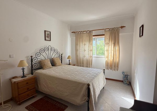 Excelente Apartamento T2 localizado em zona privilegiada de Albufeira.