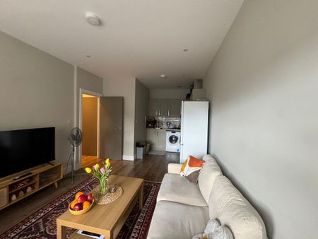 1 bedroom flat to rent - Photo 2