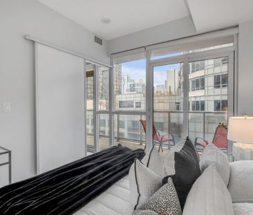 For Lease - 352 Front Street Unit# 2021, Toronto, Ontario - Photo 5
