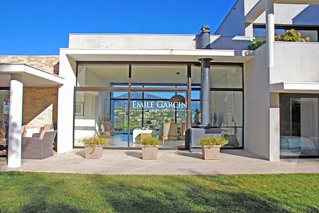 Maison contemporaine "Il Sereno" Hauteurs de Valbonne à louer - Photo 4