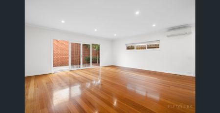 Modern Comfort and Convenience in the Heart of Blackburn - Photo 3