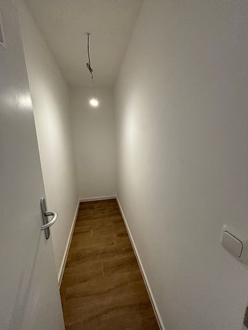 Helle modernisierte 2-Zimmer-Wohnung in guter Lage von Neuperlach - Photo 4