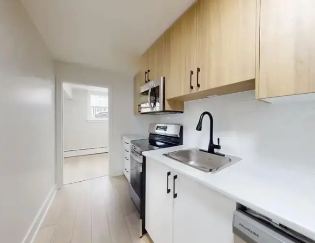240 Stewart | 240 Stewart, Ottawa - Photo 1