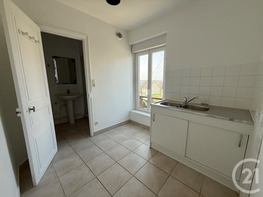 Location Appartement 1 pièce 19m² COULOMMIERS 77120 - Photo 1
