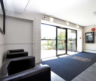 Vista Terrace Apartments - 1 Bedroom - Photo 5
