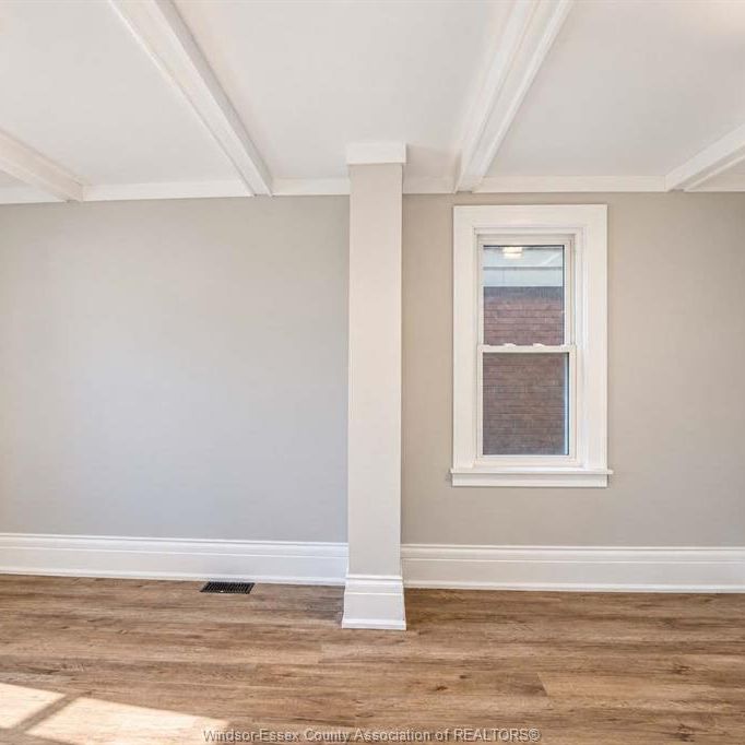 For Lease - 1374 BENJAMIN Avenue Unit# MAIN, Windsor, Ontario - Photo 1
