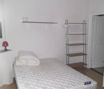 Location Appartement 2 pièces 30m² LILLE 59800 - Photo 2