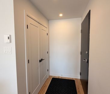 4 1/2 à Louer à Alma - Rue Goyer - Photo 3
