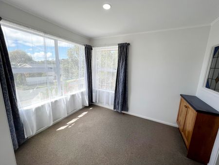Hillcrest - 3 Bedroom House - Photo 4