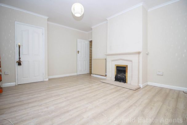 Northwick Road, South Oxhey, WD19 - Photo 1