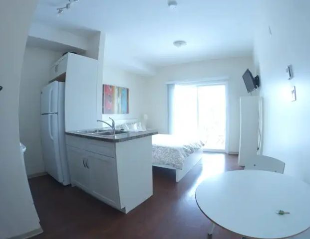 Fully Furnished Studio Apartment in Innisfail | 5202 Woodland Road, Innisfail - Photo 1