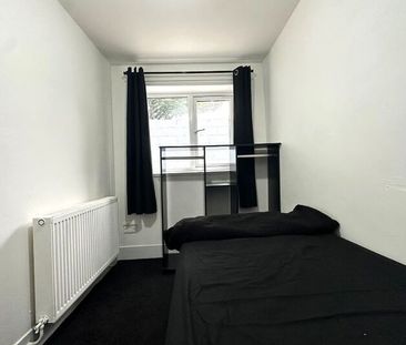 Briar Hill Close, Blackburn - Photo 6