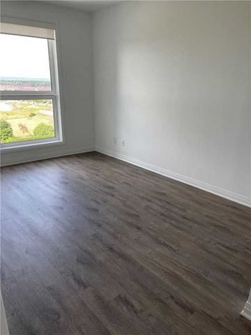 For Lease - 95 Dundas Street Unit# 504, Oakville, Ontario - Photo 4