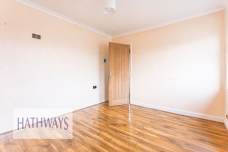 3 bed semi-detached house to rent in Maesgwyn, Cwmbran, NP44 - Photo 5