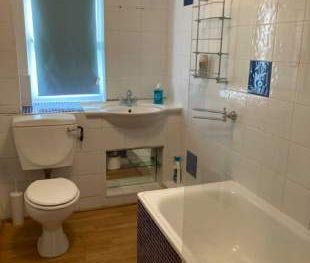 1 bedroom property to rent in Southend On Sea - Photo 3