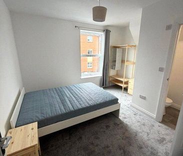 5 bedroom terraced house to rent - Photo 3