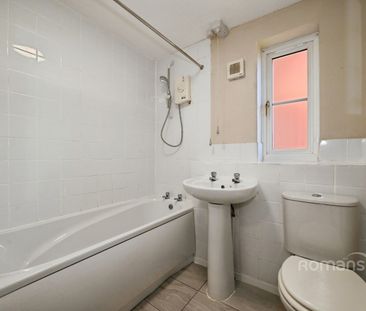2 bedroom property to rent - Photo 4