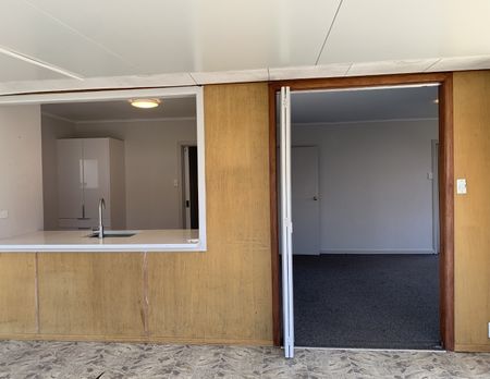 90 Matipo Road, Te Atatu Peninsula, Auckland - Photo 4