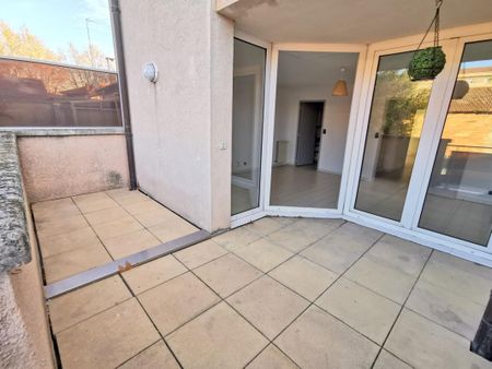 Location Appartement 2 pièces 45m² AVIGNON 84000 - Photo 5