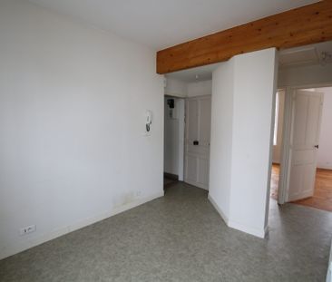 Location Appartement 2 pièces 41m² CLERMONT FERRAND 63000 - Photo 1