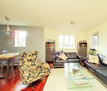 Chichester 2 bedroom flat to rent - Photo 2