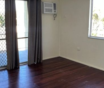 Comfort Meets Convenience - Photo 3