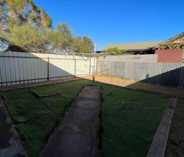 2/177 Jenkins Avenue - Photo 2