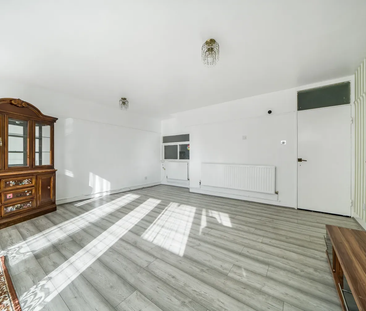 Bowling Green Row - Photo 2 | Rentumo