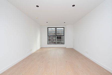 Piso de alquiler en Castellana, 193, Almenara -Ventilla - Photo 2