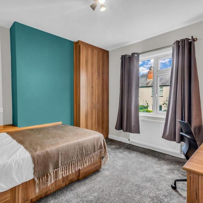 4 bedroom house to rent - Photo 1