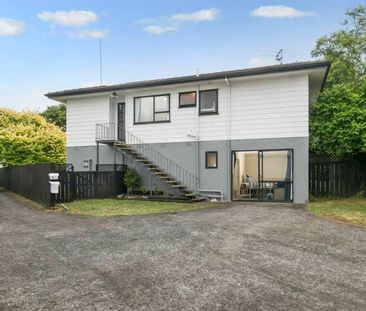 4-Bedroom Home with Huge Section - Photo 6