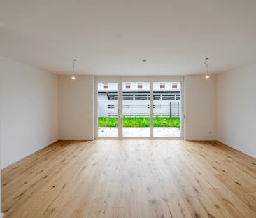 Modernes Wohnen mit Stil – Reihenhaus in Tillmitsch mit Garten & Te... - Photo 3