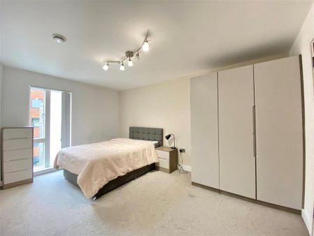2 bedroom apartment to rent - Photo 5