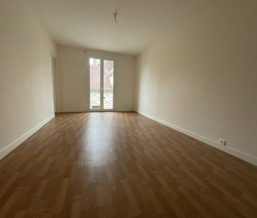 Location Appartement 3 pièces 64m² BOURGES 18000 - Photo 2