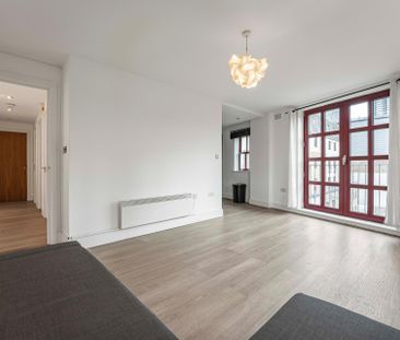 56 Quaker Street - Photo 1