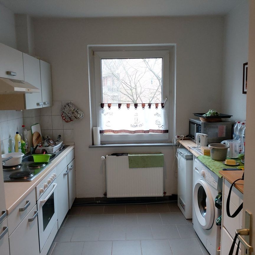 Dicht zur UNI, 2 Zi.-Whg. ca. 60qm in der Ratzeburger Allee 92, FREI zum 01.04.2026 - Photo 1