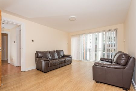 702 Margarita Plaza, Belfast, BT2 8FF - Photo 2