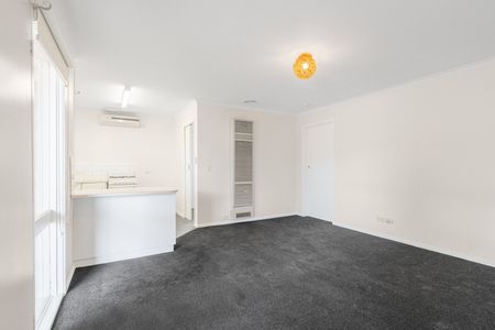 This unit is all about the Location! - Photo 4