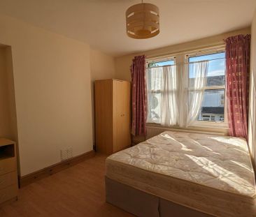 5 bedroom semi-detached house to rent - Photo 1