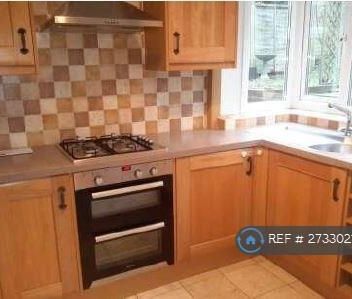 2 bedroom maisonette to rent - Photo 4